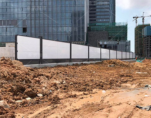 開發(fā)區(qū)標準化道路配套工程項目（A款烤漆圍擋）