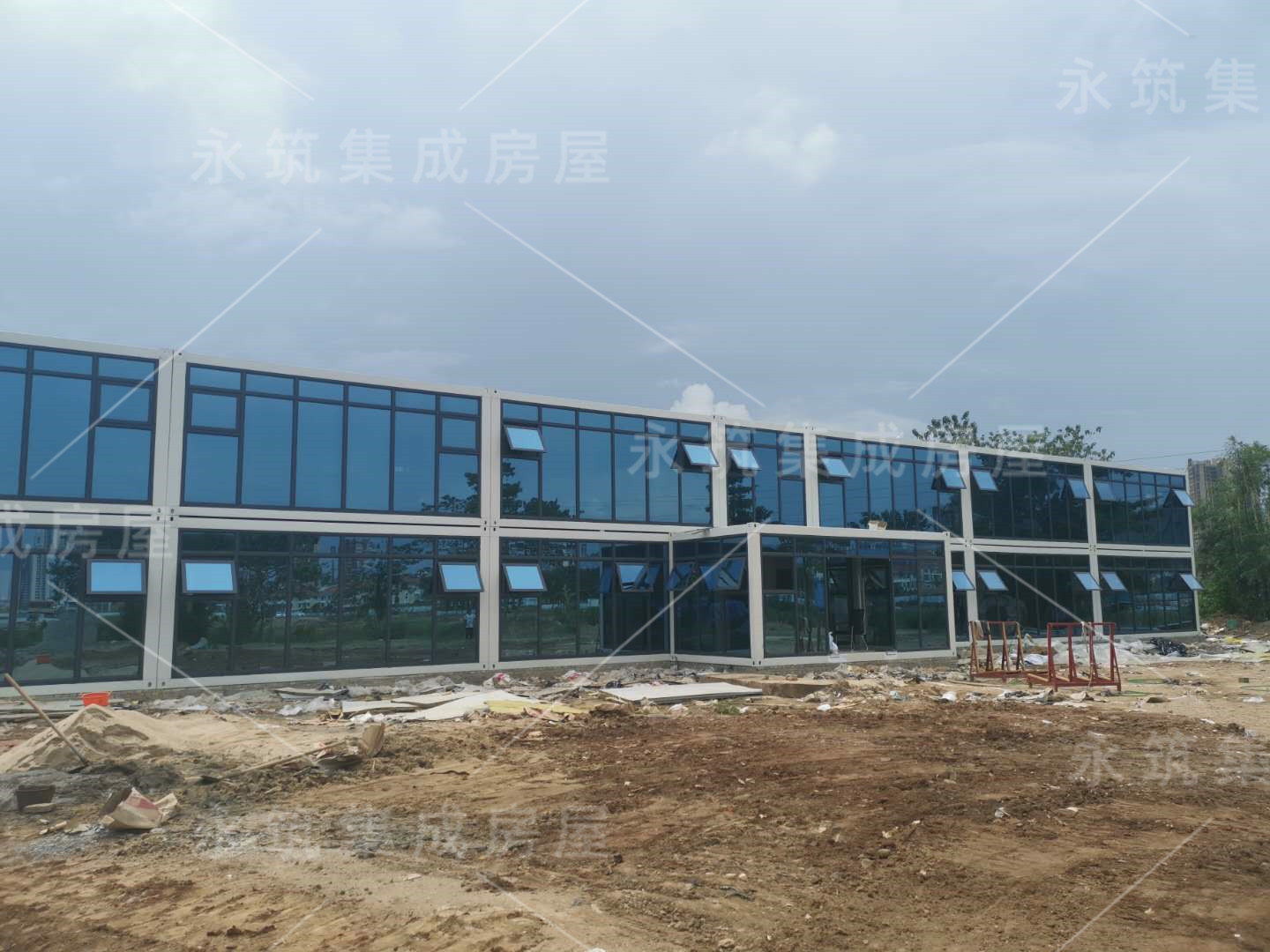 高端打包箱房